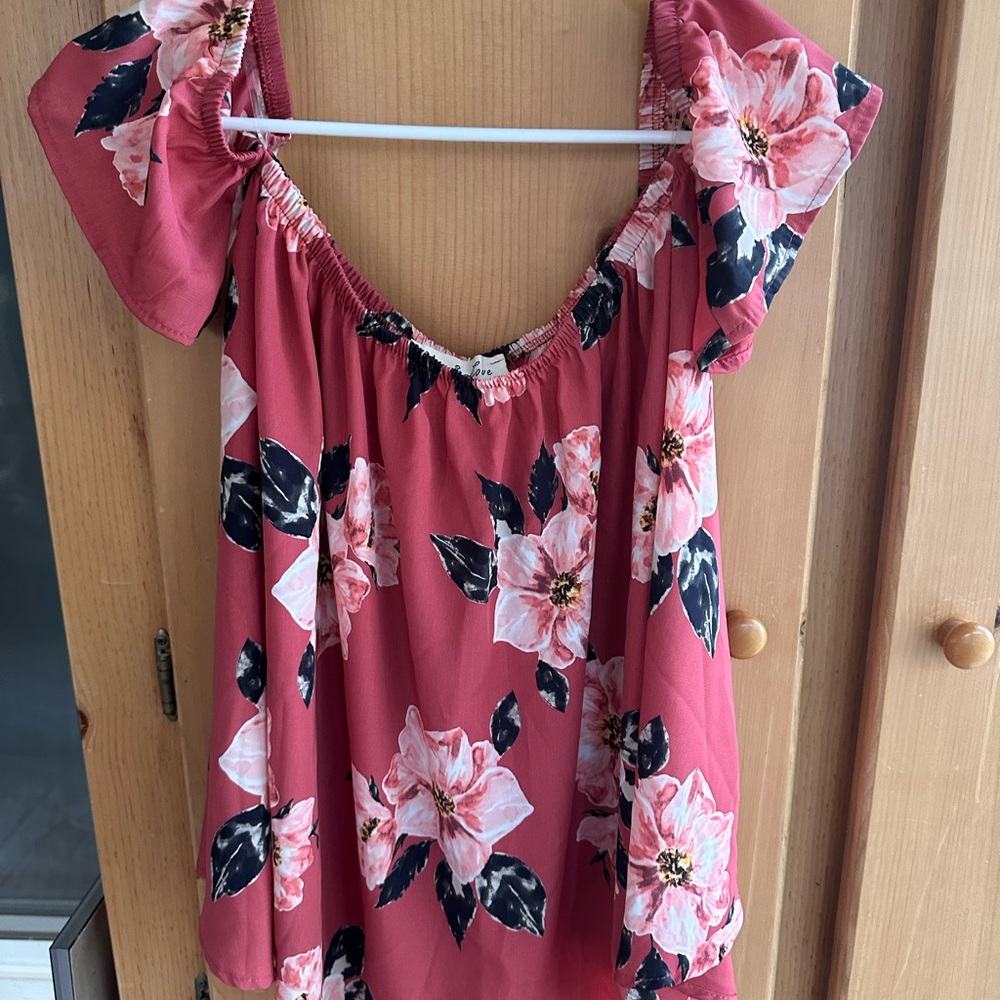 Floral Off-Shoulder Top
